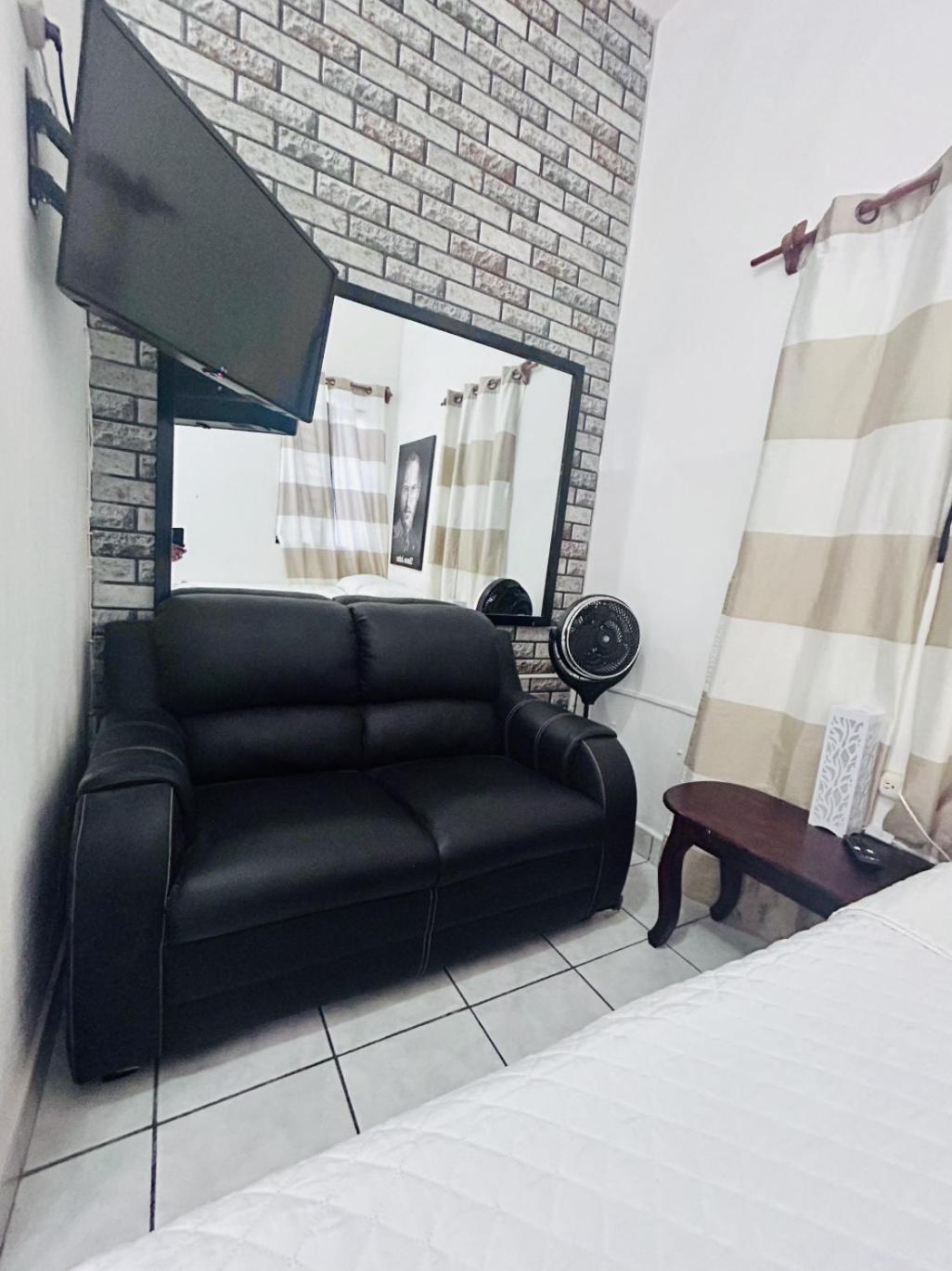 Casa Mama Fanti Hotell Esquipulas Exteriör bild